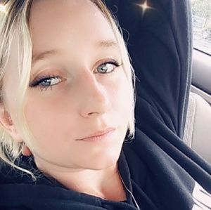 Meet your Posher, Ashleigh